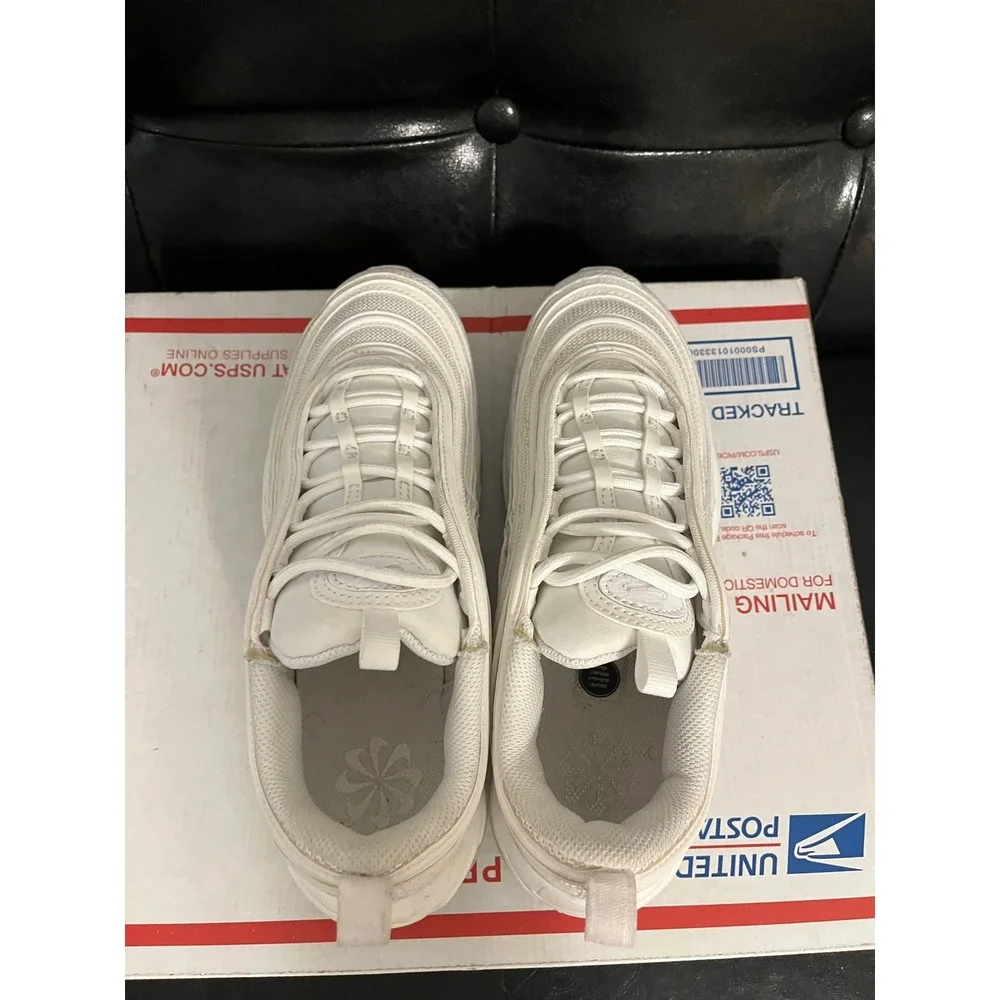 Nike very good